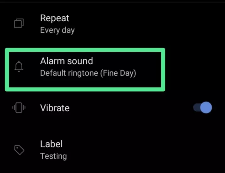 उसके नीचे आपको Alarm की Ringtone Set करने का Option मिलेगा वहा से आप अलग Alarm Tone लगाना चाहो तो वो लगा सकते हो